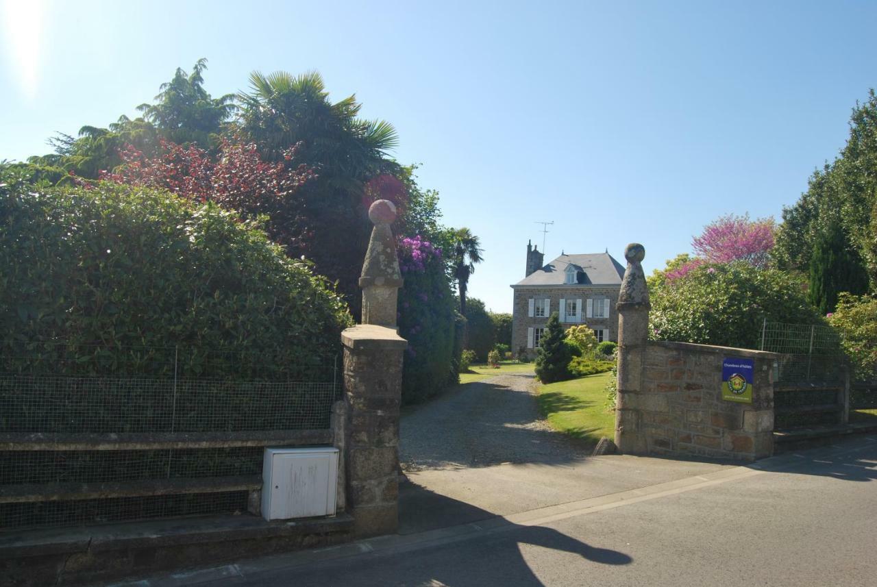 B&B Le Mesnil Saint-Senier-sous-Avranches Bagian luar foto